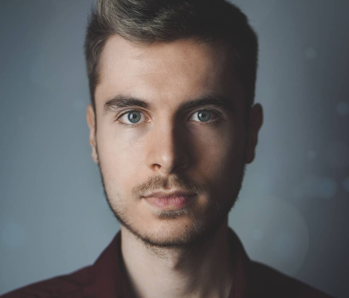 Elliot Barnaby